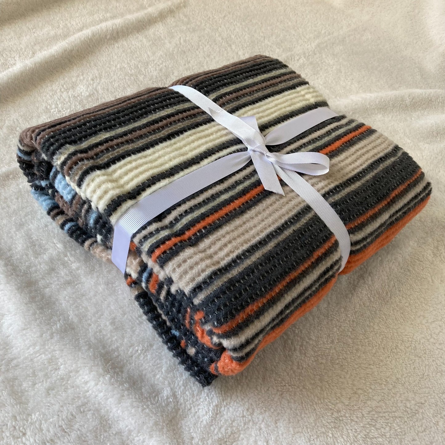 Soft elegance blanket - Size 130X170 CM - Barcode 4860122510445