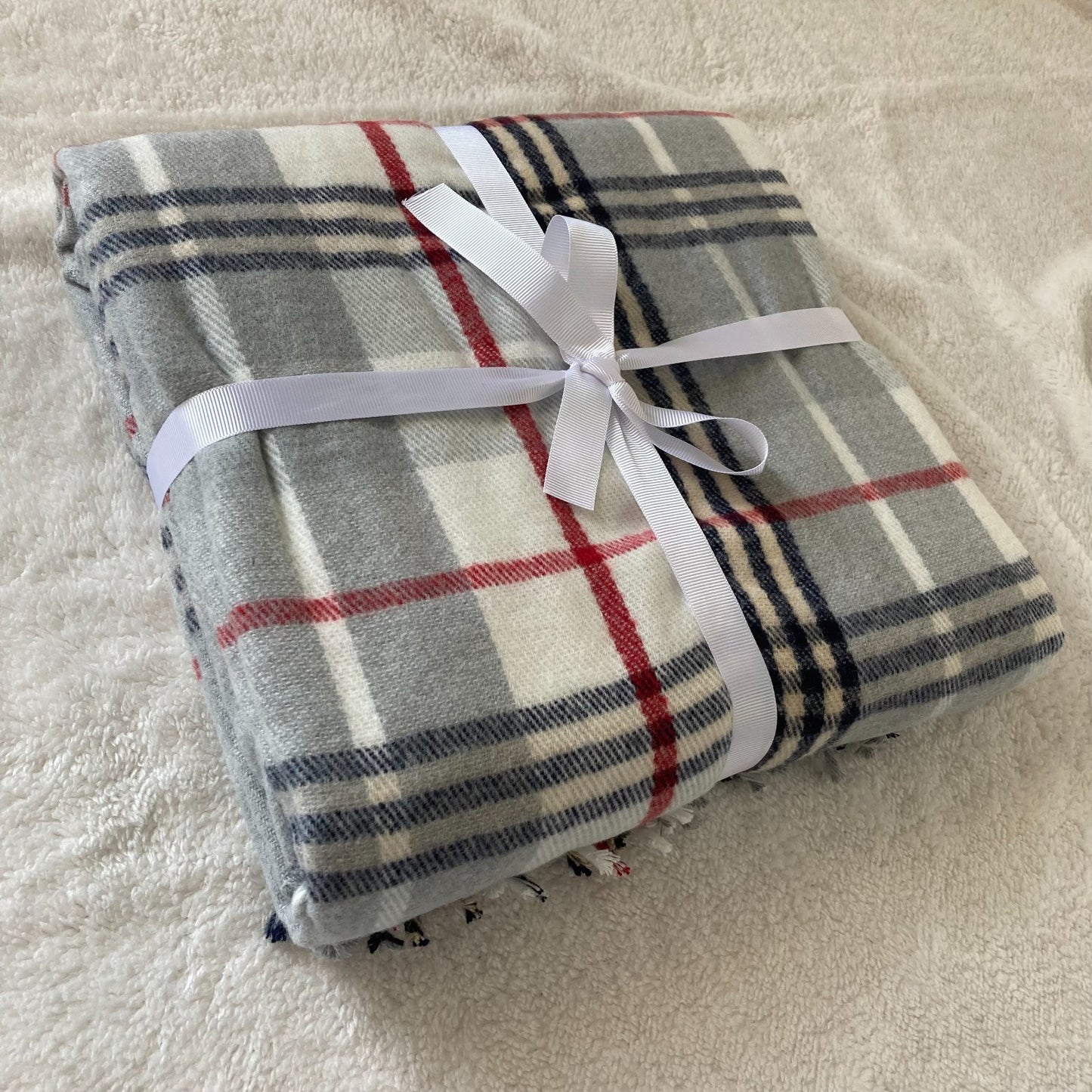 Ultra soft elegance blanket - Size 130X180 CM - Barcode 4860122510452