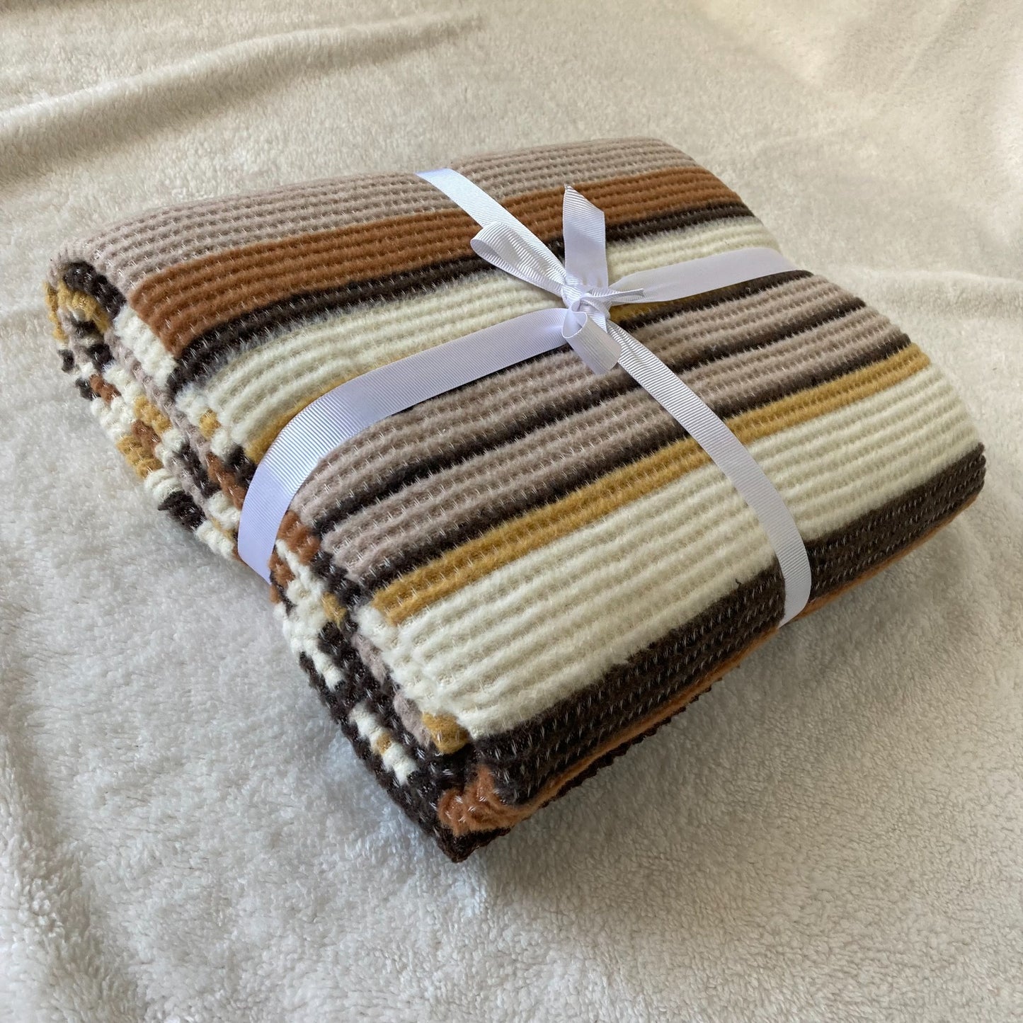 Soft elegance blanket - Size 130X170 CM - Barcode 4860122510445