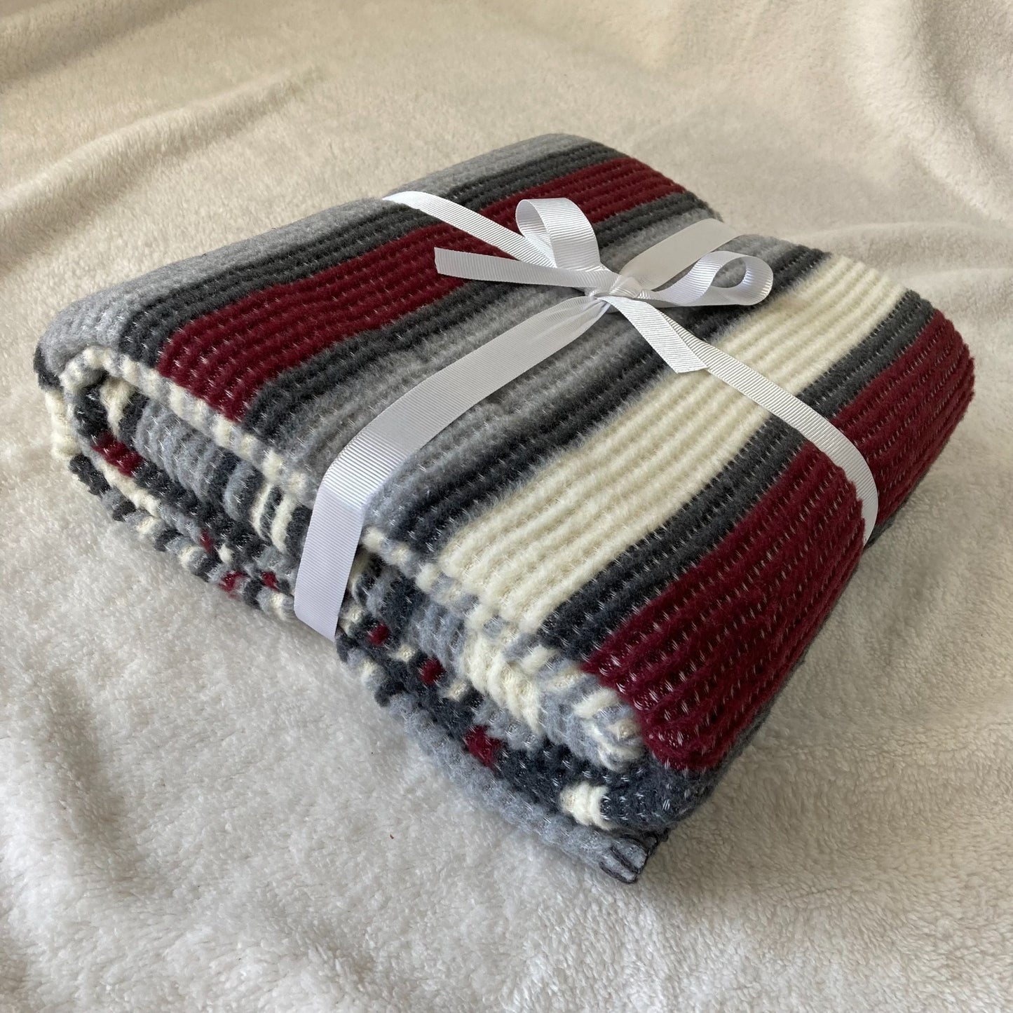 Soft elegance blanket - Size 130X170 CM - Barcode 4860122510445